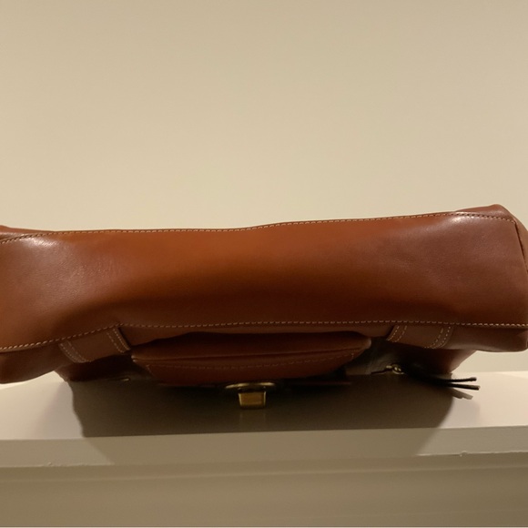 Coach GiGi #F12888 Vintage Coach Shoulder bag in Excellent Condition - Picture 15 of 16